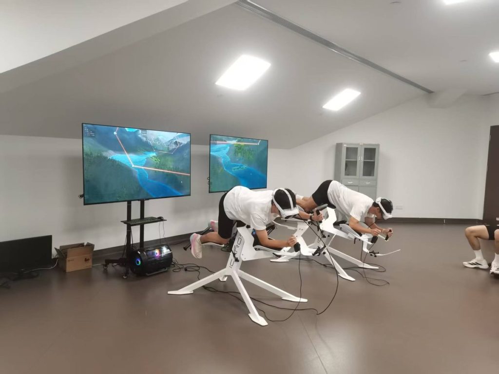 翼装飞行